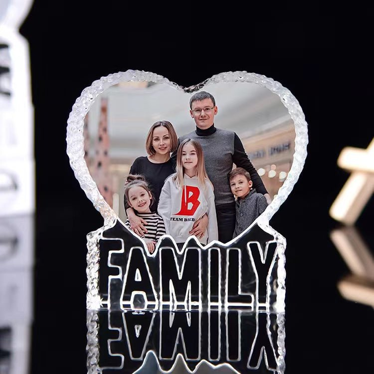 Create Timeless Memories with Personalized Crystal Image Engraving Ornaments