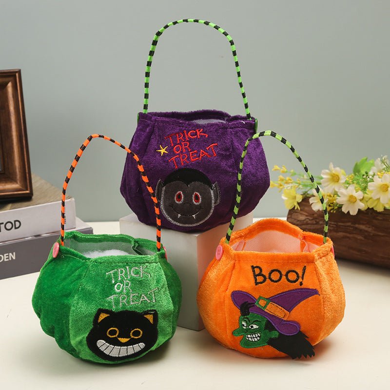 Enchanting Embroidered Trick-or-Treat Bags: Perfect for Halloween Treasures!