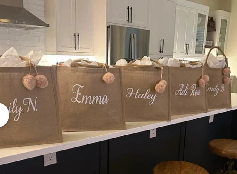 🌟 Personalized Burlap Tote Bag - Perfect for Beach Days, Girls' Trips, and Bridesmaids! 🏖️🎁