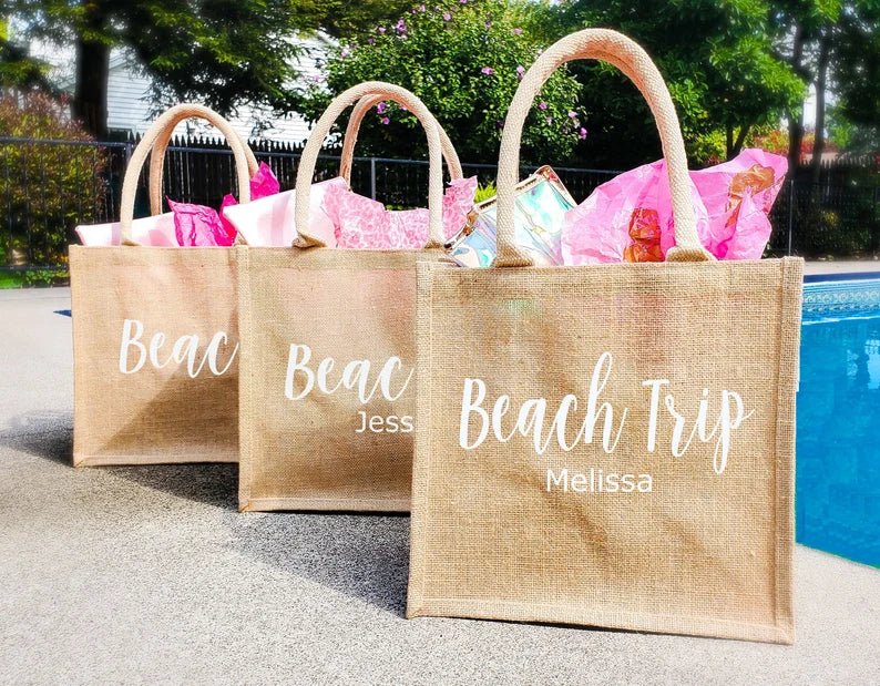 🌟 Personalized Burlap Tote Bag - Perfect for Beach Days, Girls' Trips, and Bridesmaids! 🏖️🎁