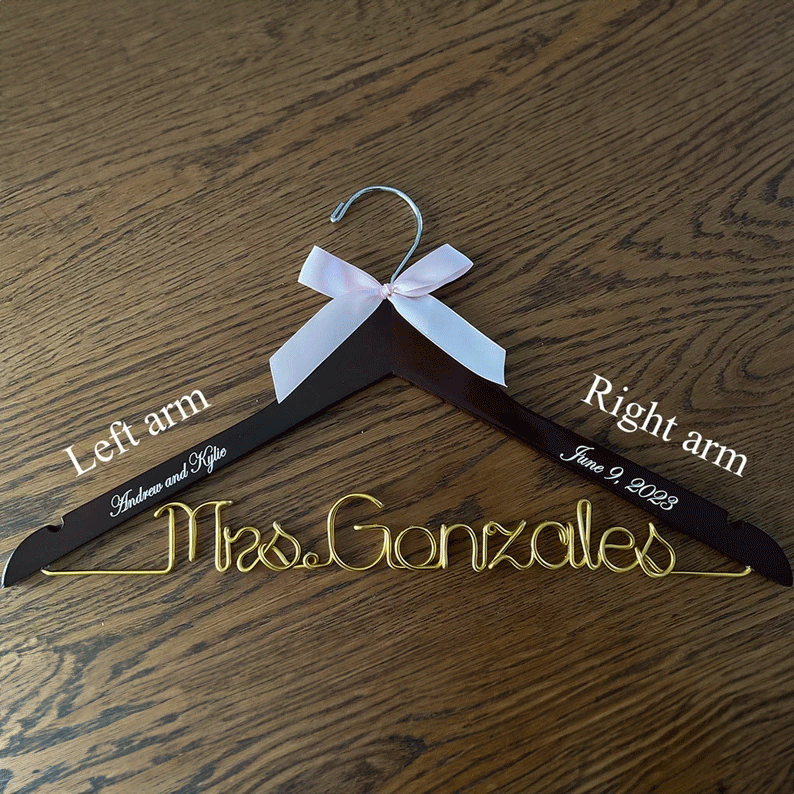 Personalized hangers, wedding and family customization, enjoy a better life