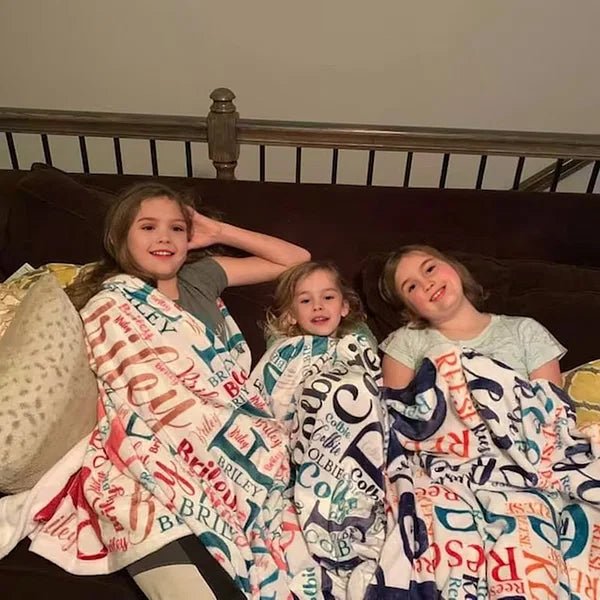 🛋️ Personalized Soft Flannel Name Family Blanket - Word Cloud Art Design Blanket 🖼️✨