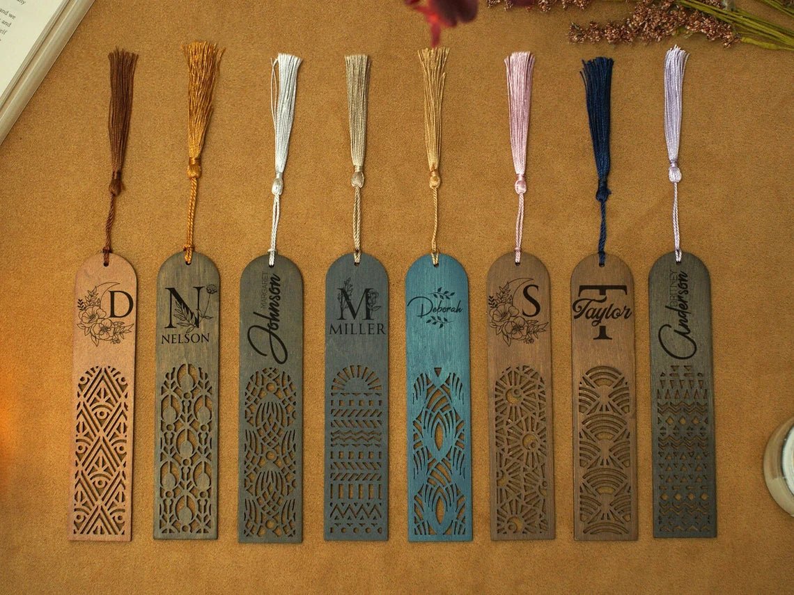 Personalized Wooden Bookmark, Unique Pattern Bookmark Engraved,  Gift for Reader, Gift for Her
