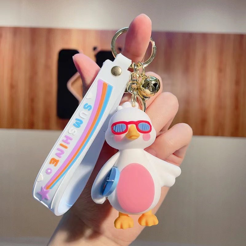 🌞 Summer Essential - Cute Sunshine Duck Bag Charms and Keychains, Full of Fun! ✨