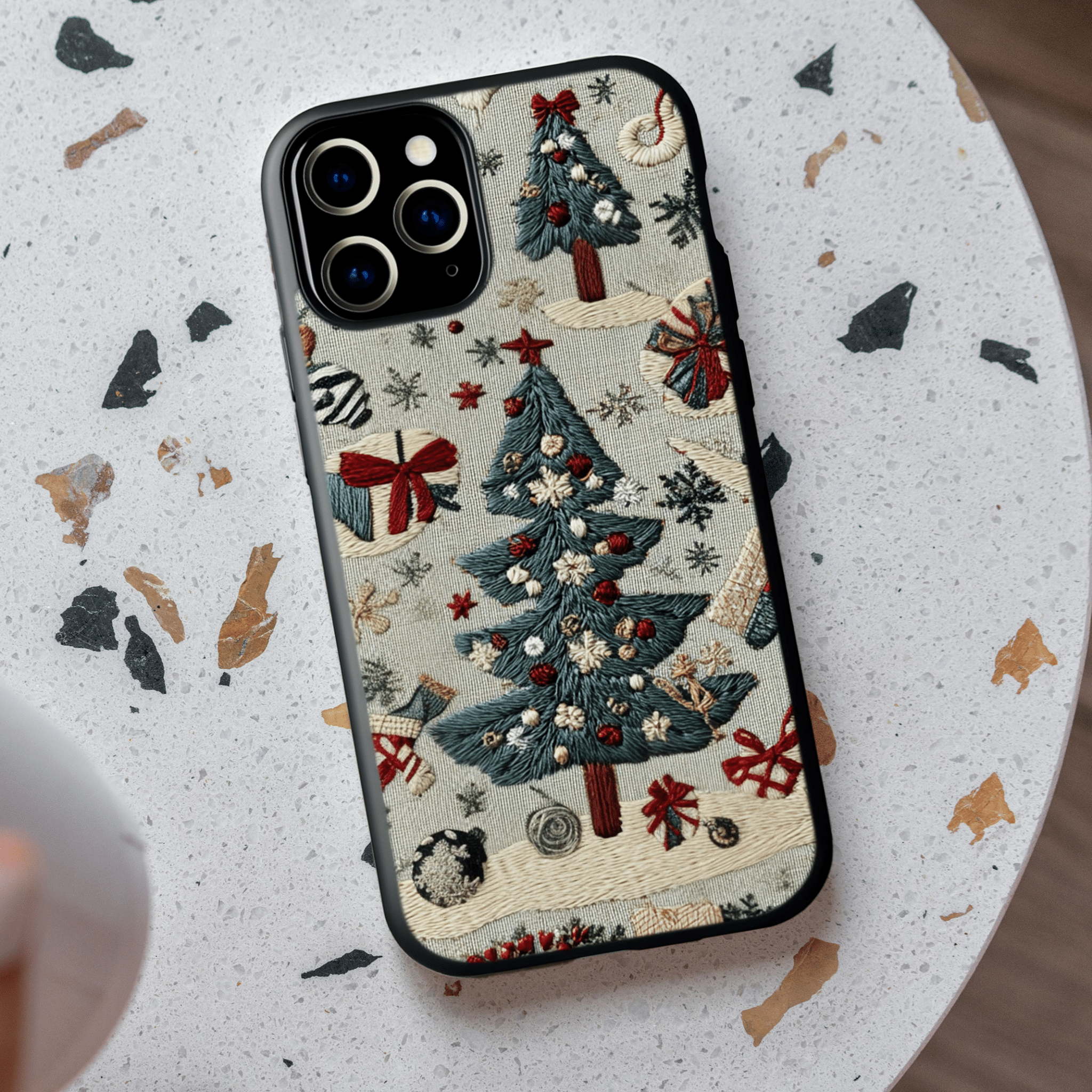 Winter pine mobile phone cases, multiple styles available, iPhone, Pixel, Samsung